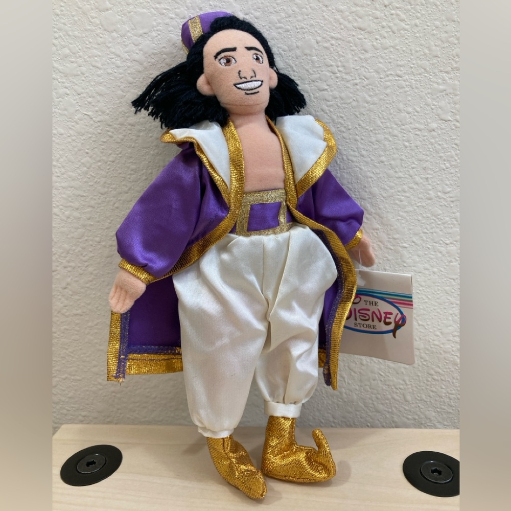 Disney Aladdin Prince Ali Mini Bean Bag Plush Ivory NWT